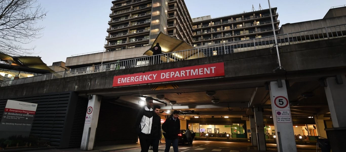 Έρχεται πείνα: Μια στις τρεις επιχειρήσεις στη Βρετανία αναμένεται να καταργήσει θέσεις εργασίας μέχρι τον Σεπτέμβριο